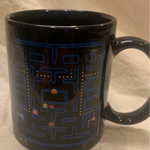 Paladone Pac-Man Heat Changing Coffee Mug Unisex OS Black Excellent Retro Arcade